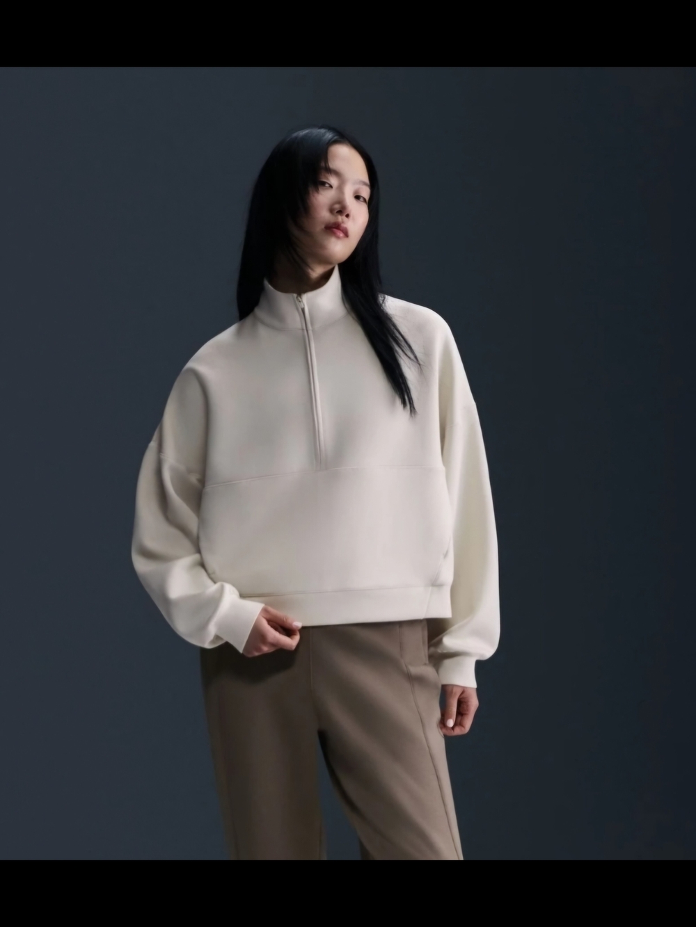 Nike Cream Half-Zip Pullover Sweatshirt
